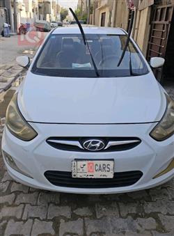هیوندای ئەکسنت